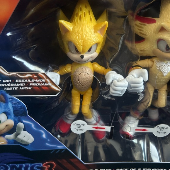 Sonic the Hedgehog 3: Super Shadow / Super Sonic Light-Up 2-Pack - Picture 2 of 12